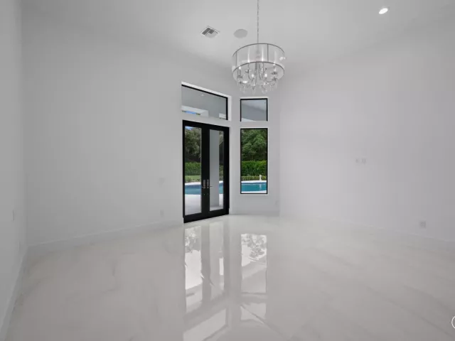 Продажа дома по адресу 1712 Mayacoo Lakes Boulevard - фото 9013177