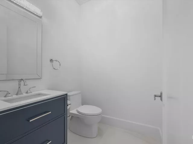 Продажа дома по адресу 1712 Mayacoo Lakes Boulevard - фото 9013189