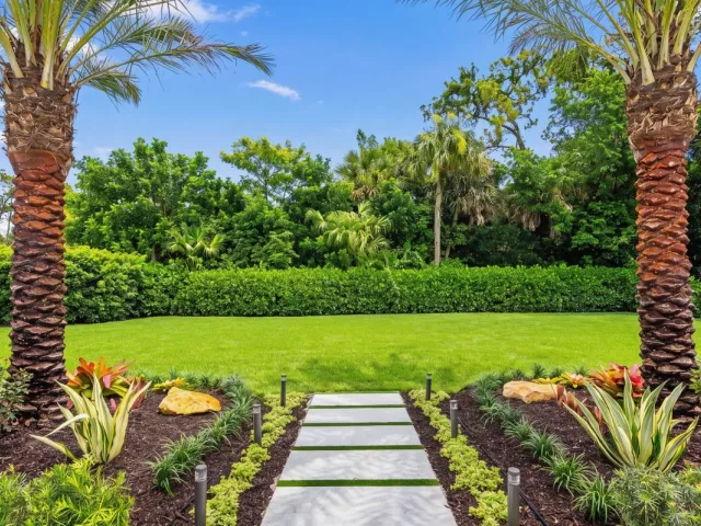 Продажа дома по адресу 1712 Mayacoo Lakes Boulevard - фото 9013197