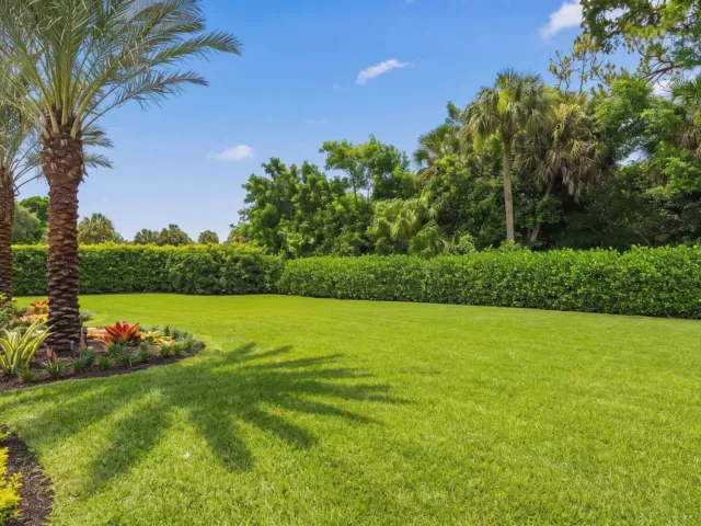 Продажа дома по адресу 1712 Mayacoo Lakes Boulevard - фото 9013201