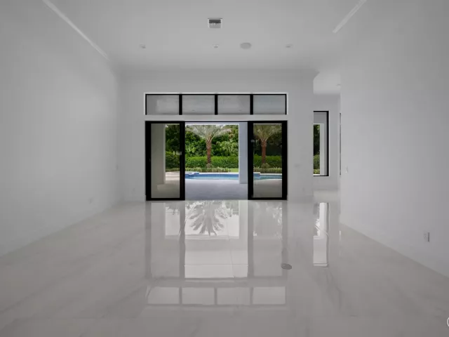 Продажа дома по адресу 1712 Mayacoo Lakes Boulevard - фото 9013149