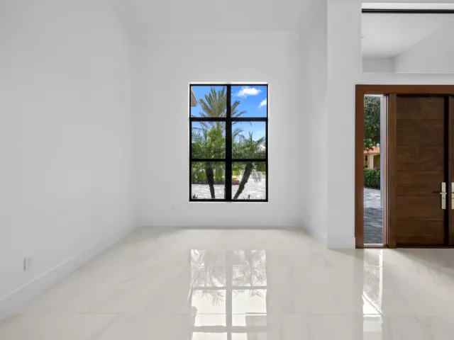 Продажа дома по адресу 1712 Mayacoo Lakes Boulevard - фото 9013153