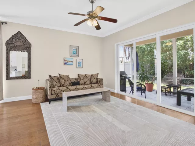 Продажа дома по адресу 9415 Lake Serena Drive - фото 9359459