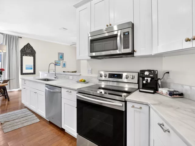 Продажа дома по адресу 9415 Lake Serena Drive - фото 9359462
