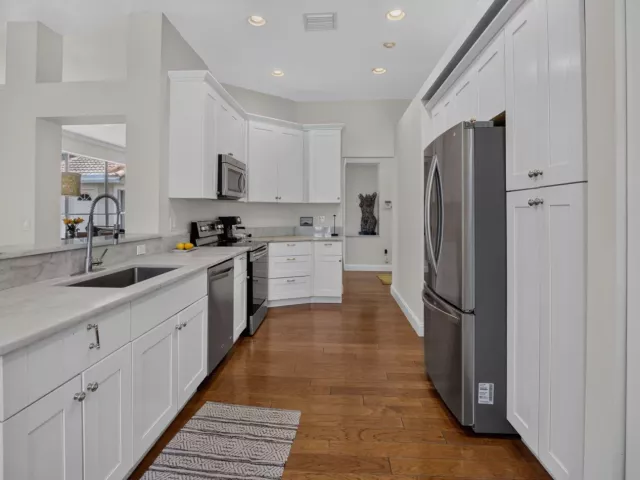 Продажа дома по адресу 9415 Lake Serena Drive - фото 9359464