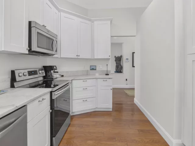 Продажа дома по адресу 9415 Lake Serena Drive - фото 9359465