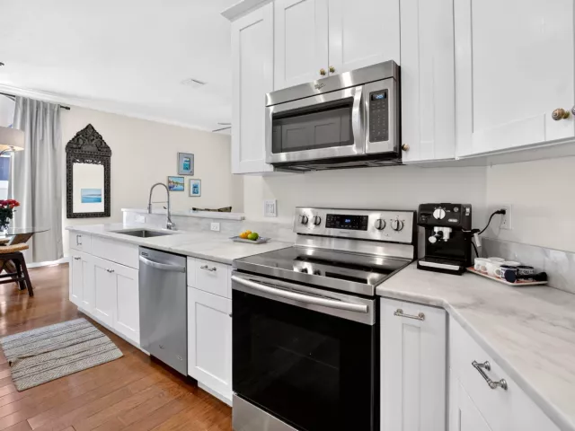 Продажа дома по адресу 9415 Lake Serena Drive - фото 9359466