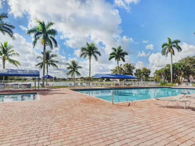 Продажа дома по адресу 9415 Lake Serena Drive - фото 9359481