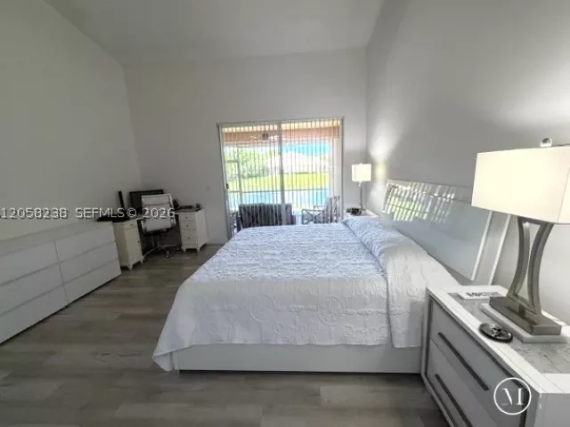 Продажа дома по адресу 299 Coral Trace Ln - фото 8934662