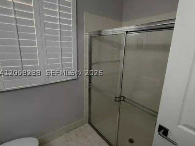 Продажа дома по адресу 299 Coral Trace Ln - фото 8934668