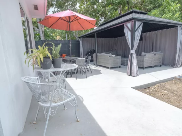Продажа дома по адресу 1561 NE 30TH Court - фото 8934837