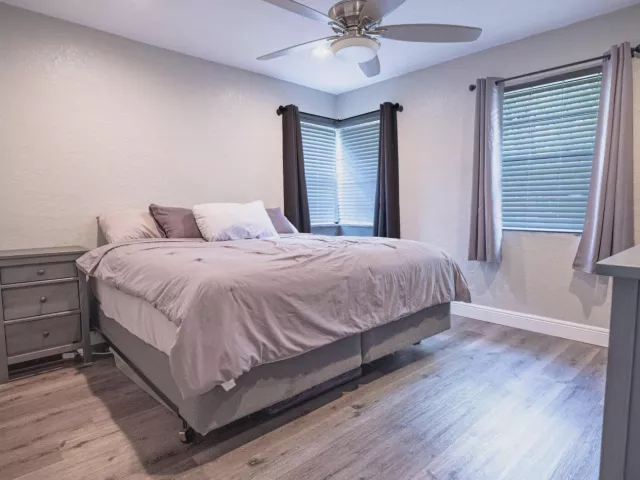 Продажа дома по адресу 1561 NE 30TH Court - фото 8934830
