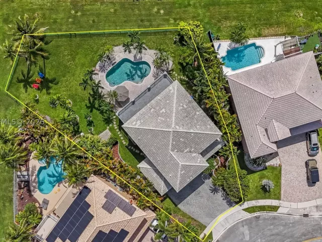 Продажа дома по адресу 694 SW 168th Way - фото 9279863