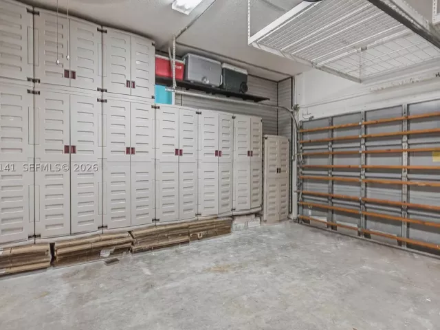 Продажа дома по адресу 694 SW 168th Way - фото 9279913