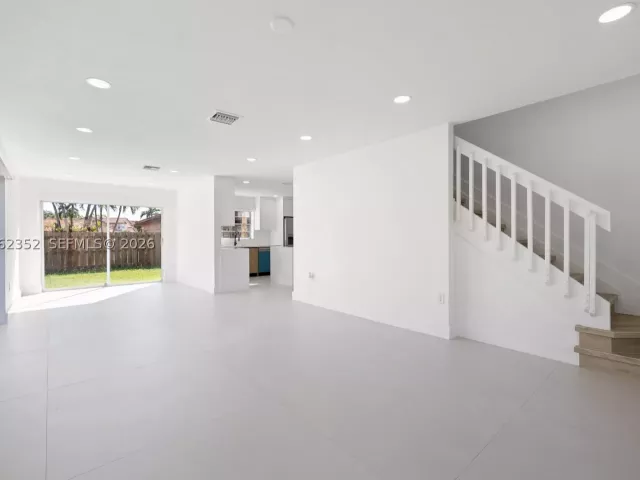 Продажа дома по адресу 10953 SW 151st Pl - фото 8938743