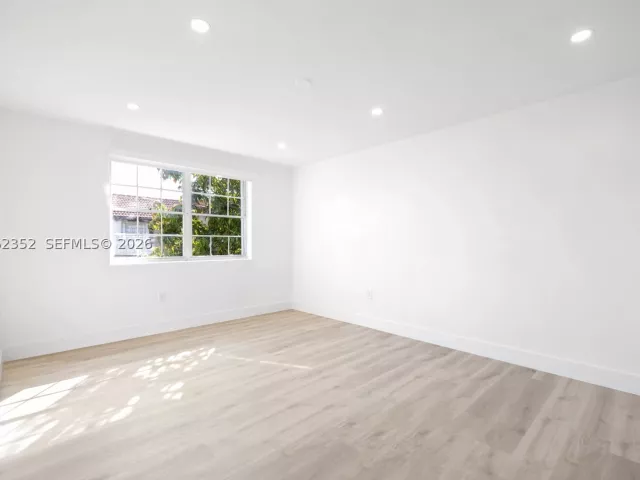 Продажа дома по адресу 10953 SW 151st Pl - фото 8938747