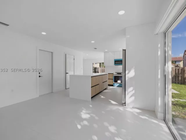 Продажа дома по адресу 10953 SW 151st Pl - фото 8938737