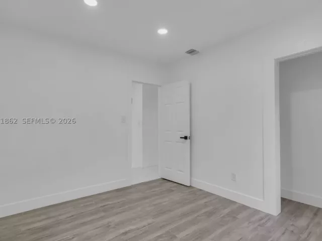 Продажа дома по адресу 1265 NE 201st Ter - фото 8938728