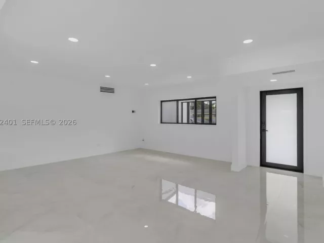 Продажа дома по адресу 17630 SW 108th Ct - фото 8938706