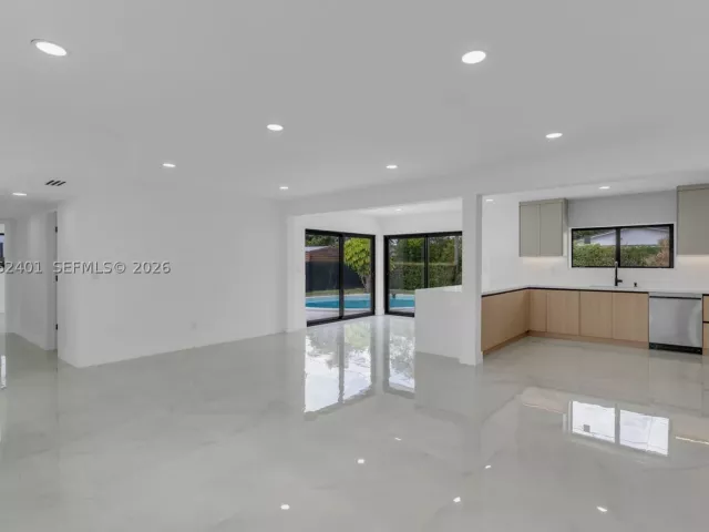 Продажа дома по адресу 17630 SW 108th Ct - фото 8938700