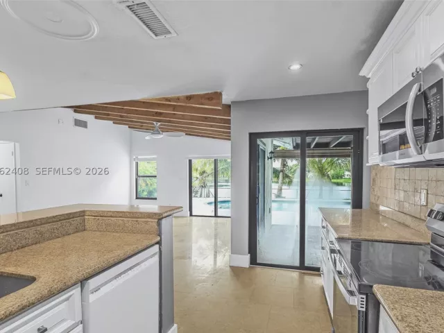 Продажа дома по адресу 11905 Sailboat Dr - фото 9339999
