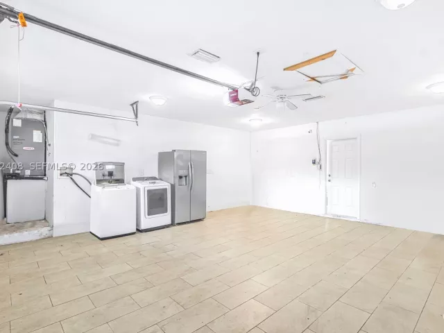 Продажа дома по адресу 11905 Sailboat Dr - фото 9340017