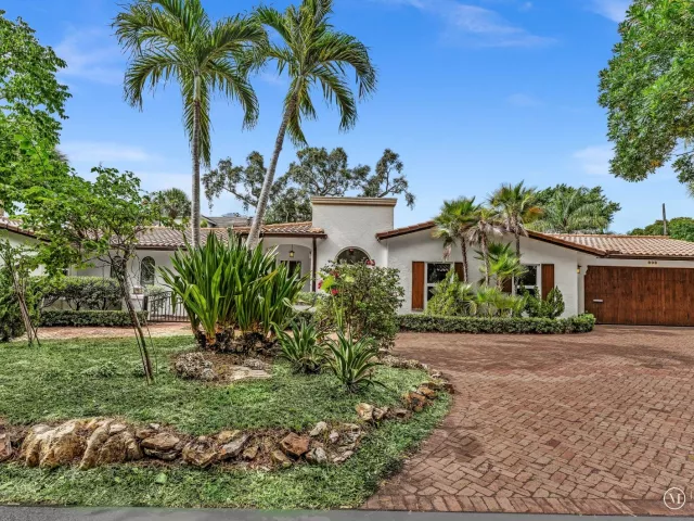 Продажа дома по адресу 898 Azalea Street - фото 9282812