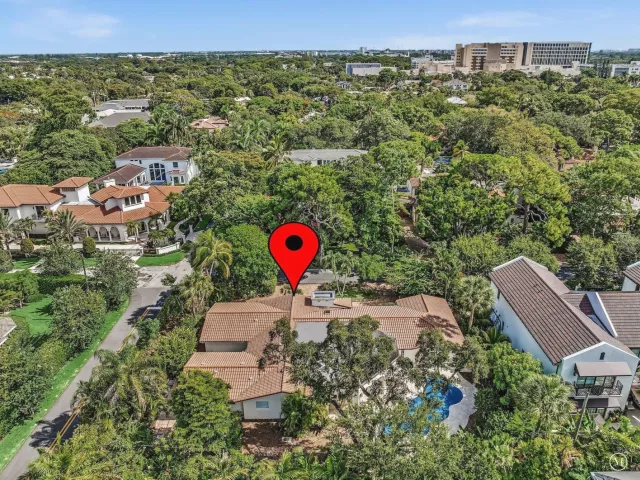 Продажа дома по адресу 898 Azalea Street - фото 9282856