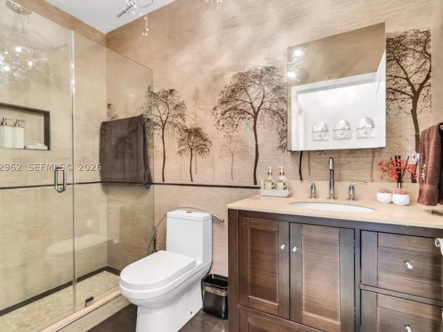 Продажа дома по адресу 2776 SW 143rd Pl - фото 9240925