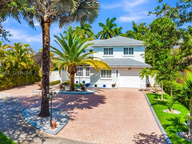 Продажа дома по адресу 2776 SW 143rd Pl - фото 9240890