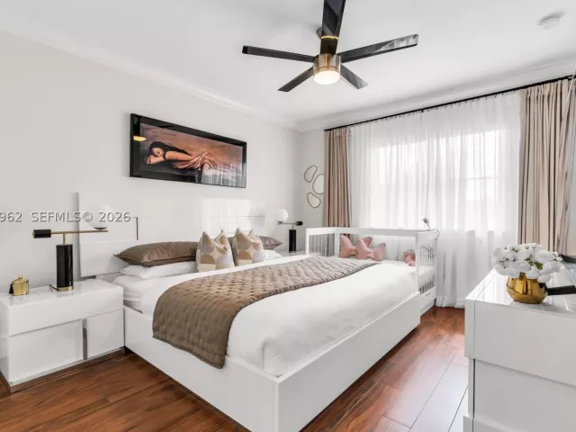 Продажа дома по адресу 2776 SW 143rd Pl - фото 9240944