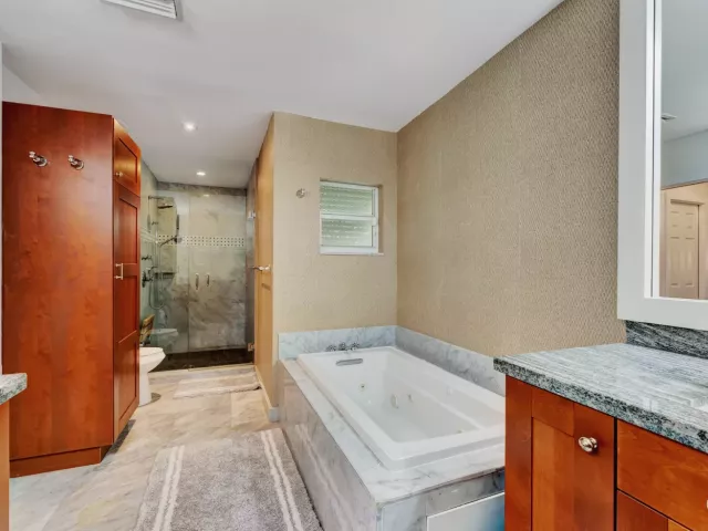 Продажа дома по адресу 1920 Parkside Circle S - фото 8946283