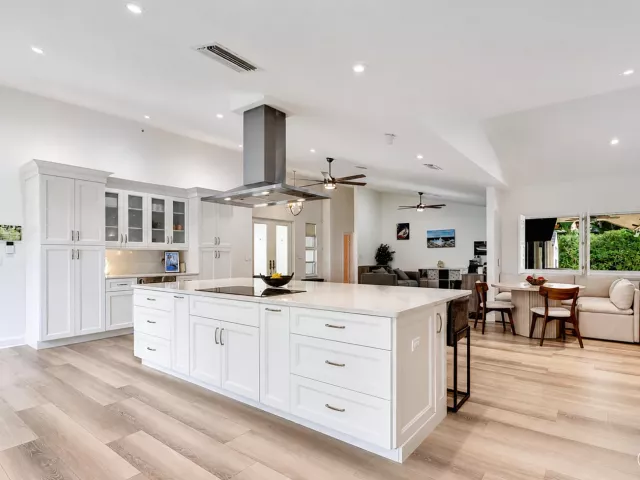 Продажа дома по адресу 1920 Parkside Circle S - фото 8946267
