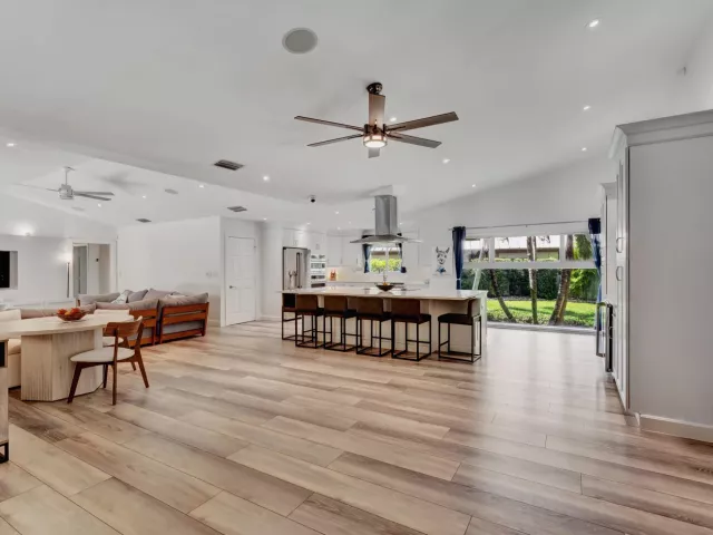 Продажа дома по адресу 1920 Parkside Circle S - фото 8946271