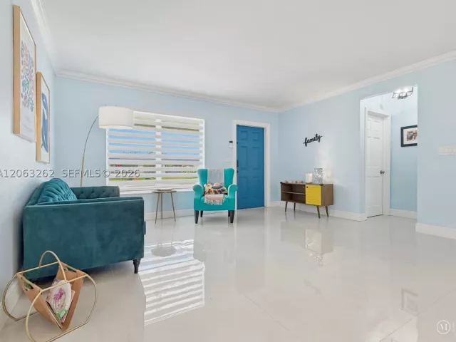 Продажа дома по адресу 8625 SW 42nd St - фото 9301882
