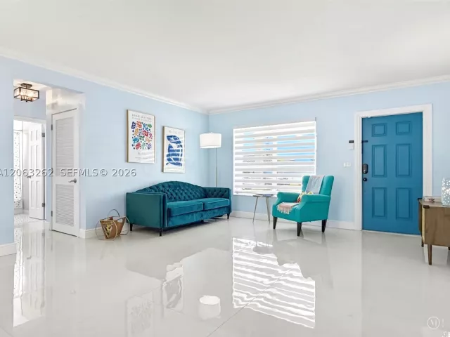 Продажа дома по адресу 8625 SW 42nd St - фото 9301883