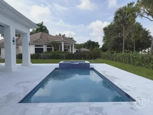 Продажа дома по адресу 2525 Seminole Circle - фото 9122645