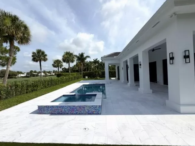 Продажа дома по адресу 2525 Seminole Circle - фото 9122654