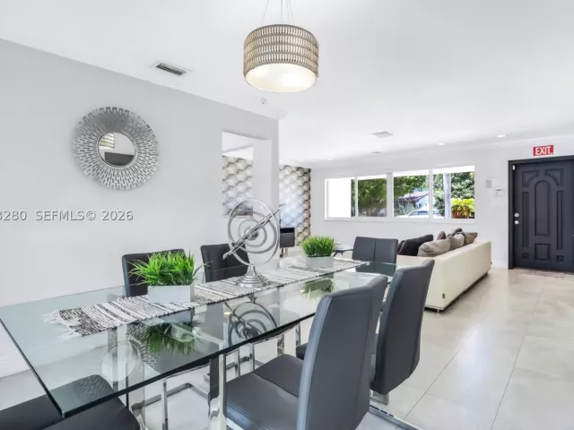 Продажа дома по адресу 5424 Garfield St - фото 9292215