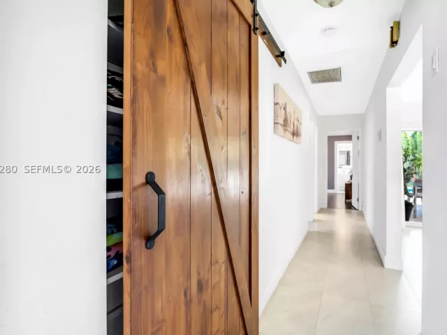 Продажа дома по адресу 5424 Garfield St - фото 9292221