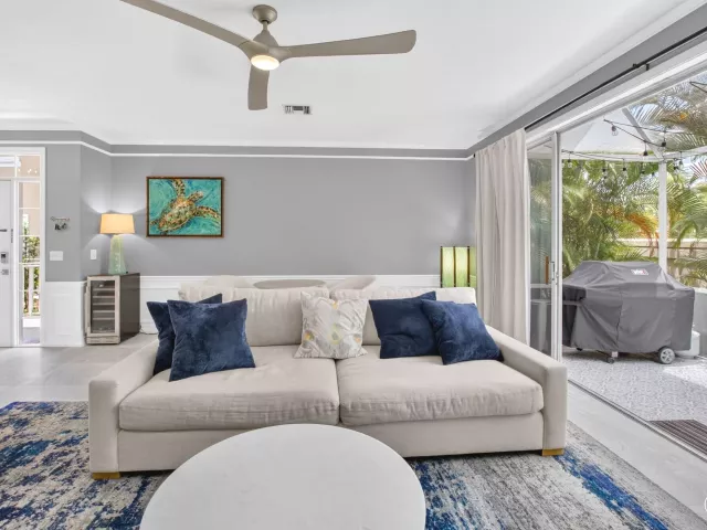 Продажа дома по адресу 5415 GRAND PARK Place - фото 8948551