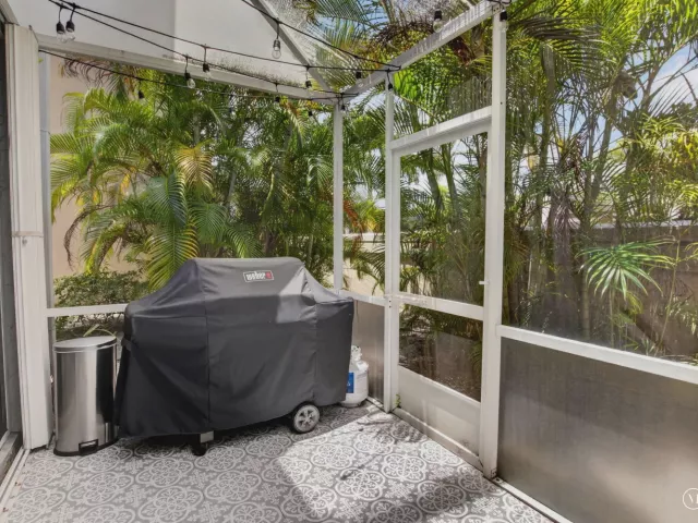 Продажа дома по адресу 5415 GRAND PARK Place - фото 8948553