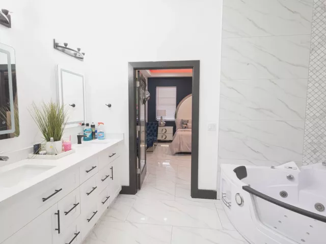 Продажа дома по адресу 725 Mercury Street Street - фото 9103385