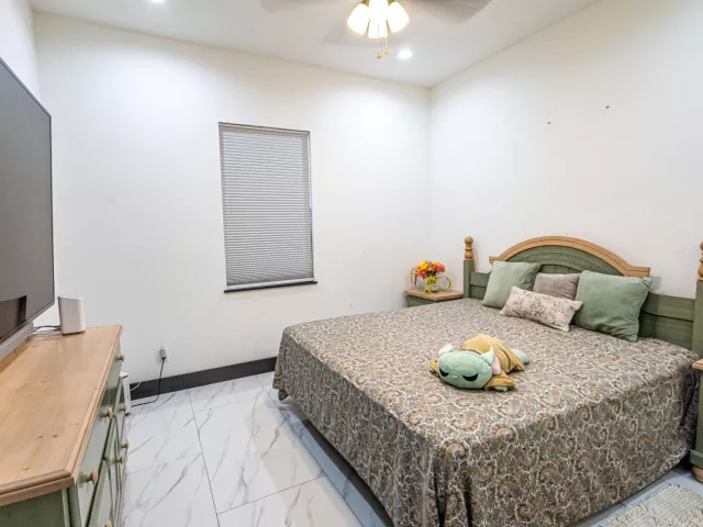 Продажа дома по адресу 725 Mercury Street Street - фото 9103389