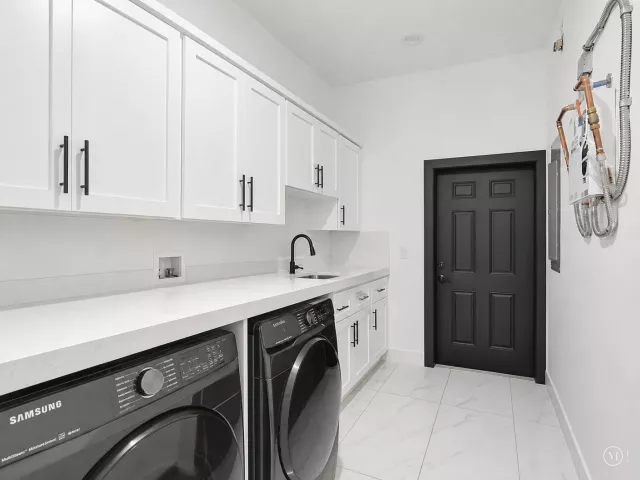 Продажа дома по адресу 725 Mercury Street Street - фото 9103395