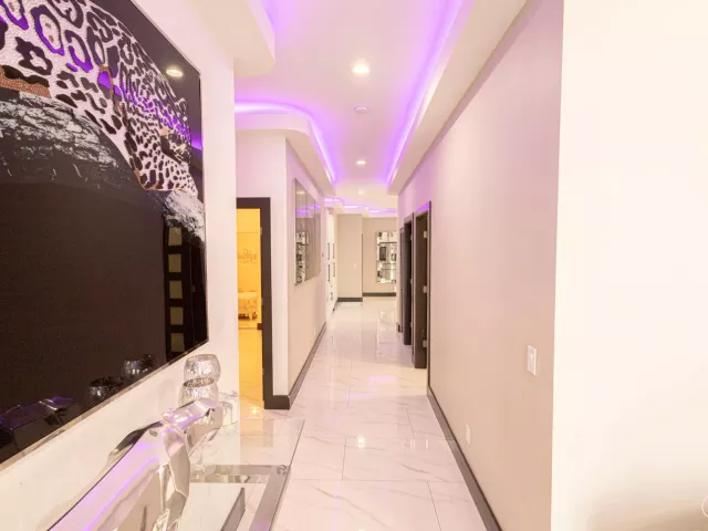 Продажа дома по адресу 725 Mercury Street Street - фото 9103352