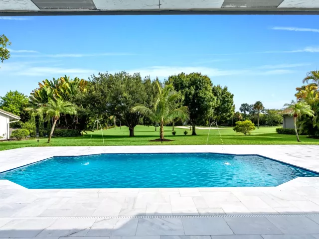 Продажа дома по адресу 11320 Boca Woods Lane - фото 9248752