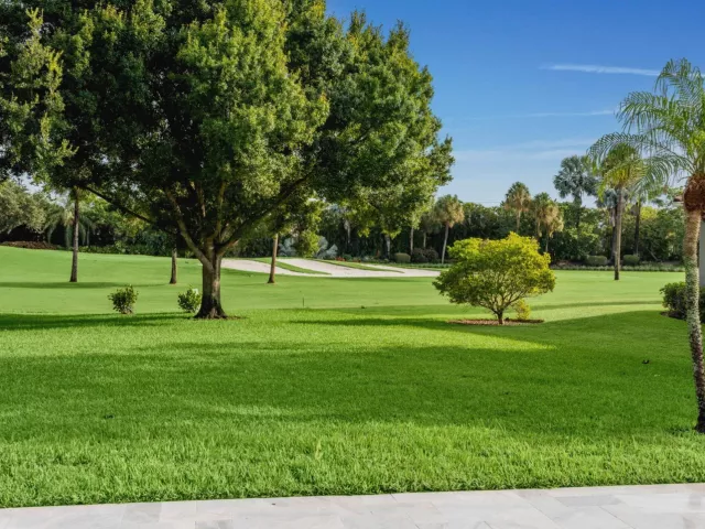 Продажа дома по адресу 11320 Boca Woods Lane - фото 9248756