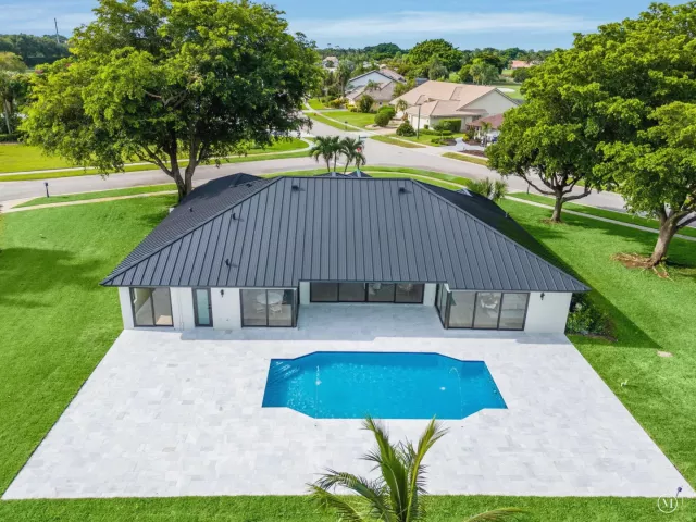 Продажа дома по адресу 11320 Boca Woods Lane - фото 9248769