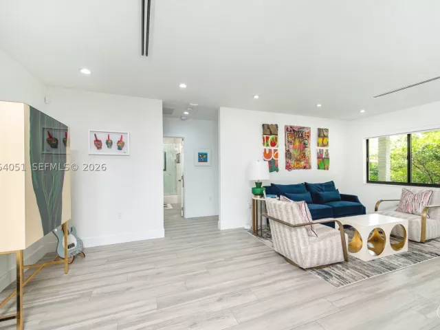 Продажа дома по адресу 831 Cortez St - фото 9200686